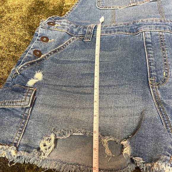 Overall Shorts Denim - Picture 11 of 11